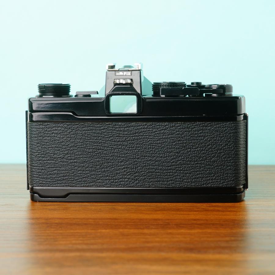 オリンパスOM1ブラックボディー 【実写確認整備品】 オリンパス（OLYMPUS） 【完動・整備済み】OLYMPUS OM-1 ブラック 329