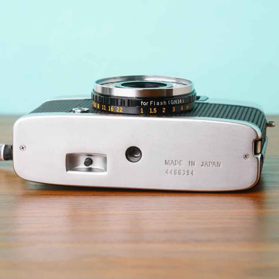 OLYMPUS PEN 【完動品／整備済】OLYMPUS EE-3 ハーフサイズ フィルム