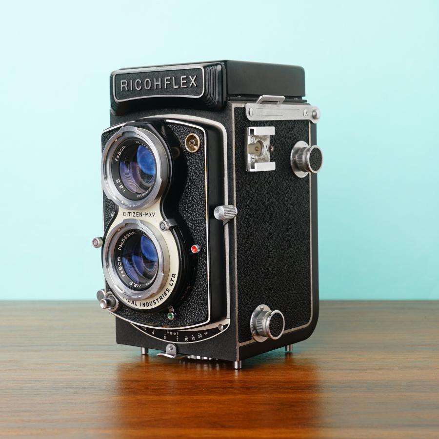 【動作品】RICOH Ricohflex New Dia 二眼レフ 80mm リコー（RICOH） 美品◎完動品◎RICOHFLEX NEW DIA ケース付き 二眼