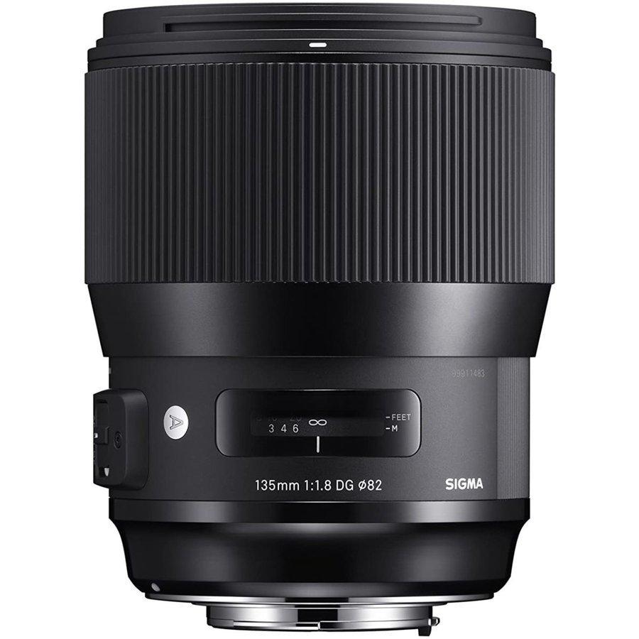 SIGMA 単焦点望遠レンズ Art 135mm F1.8 Nikon Amazon.com : Sigma 135mm f/1.8 DG HSM Art Lens for Nikon F
