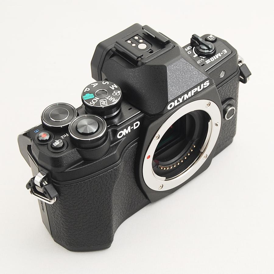 OM-D OLYMPUS E-M10 Mark3 ショット数1367枚 新品マニュアル単