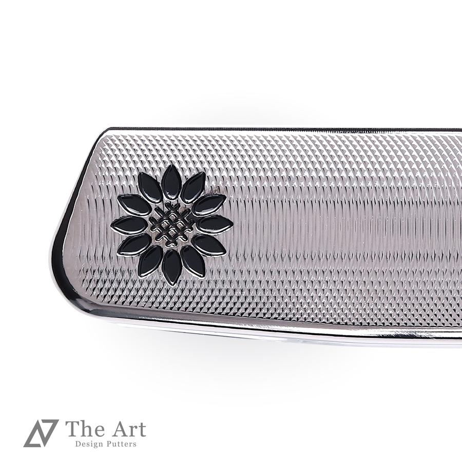 ウルトラ！ スコッティキャメロン カスタムパター 2020 スペシャルセレクト スクエアバック2 (Sunflower) M プラチナブラック 3本フランジライン ブラック 【UO2415816318】(84630円)