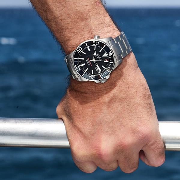 DAVOSA ダボサ 腕時計 メンズ 自動巻き ダイバーズウォッチ アルゴノーティック 300m防水 スイス製 ブランド オートマチック ブラック 9827069 Seestern Sugess Titaniumn S430.2130.01 Genuine Professional 20ATM Diver Limited Edition Mens Sport Watch