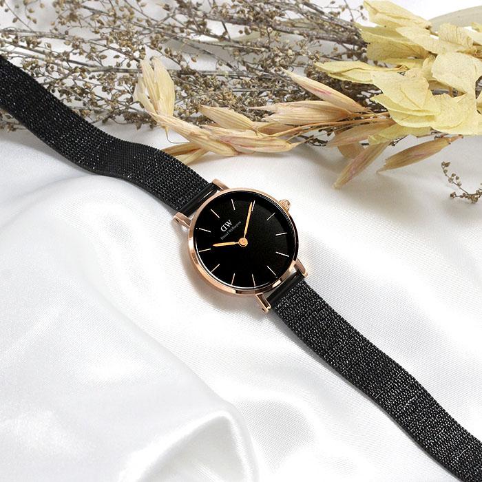 DW　ダニエルウェリントン 腕時計 レディース 楽天市場】腕時計 レディース ダニエルウェリントン DW Daniel Wellington Petite Moonphase 32mm 時計  ブランド 20代 30代 ローズゴールド ゴールド シルバー ウォッチ 大人 綺麗 上品 高級 エレガント シンプル 華やか ビジネス ギフト  プレゼント 記念 2024年新作 ...