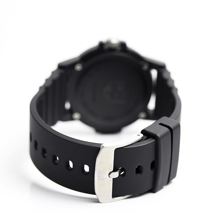 LUMINOX ルミノックス 0320 腕時計 ブラックジャンク品 不動品 Amazon.co.jp: [ルミノックス]LUMINOX 腕時計 レザーバック シー