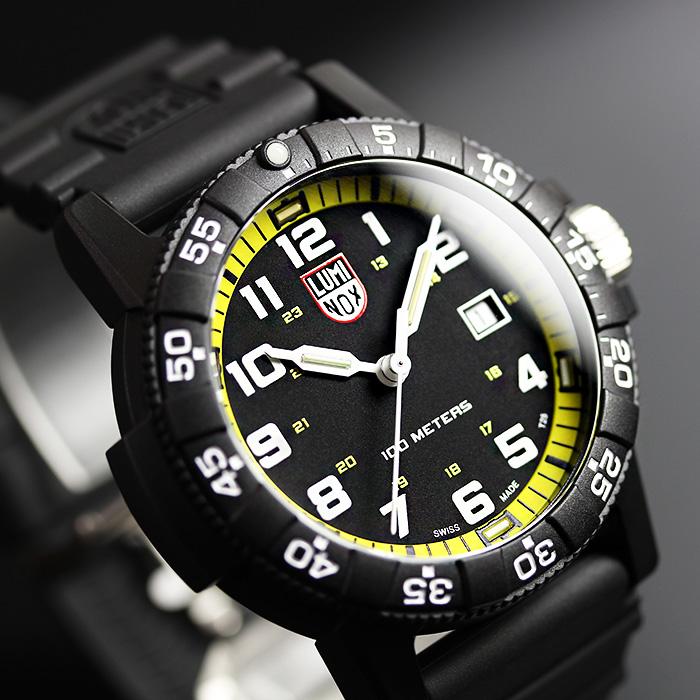 LUMINOX ルミノックス 0320-1GBq シータートルジャイアント 黒 LUMINOX（ルミノックス） 0320シリーズ レザーバック シータートル