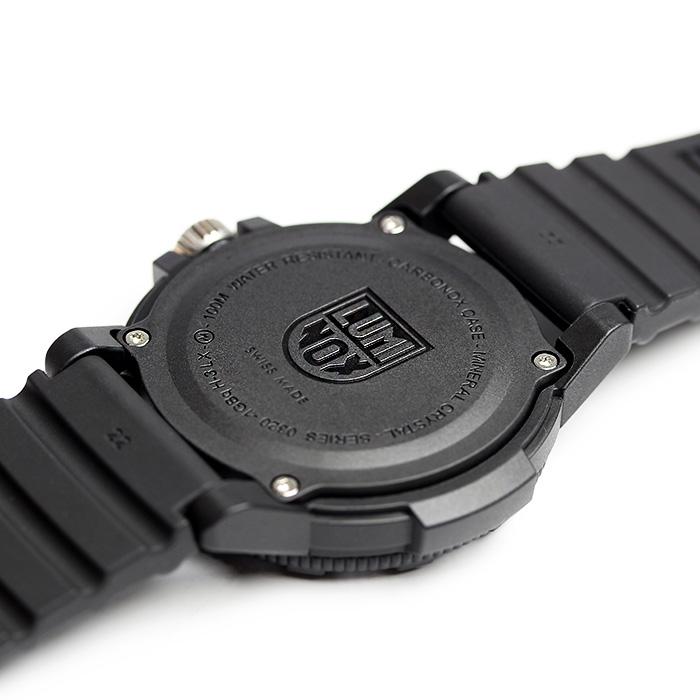 LUMINOX（ルミノックス） 0320シリーズ レザーバック シータートル