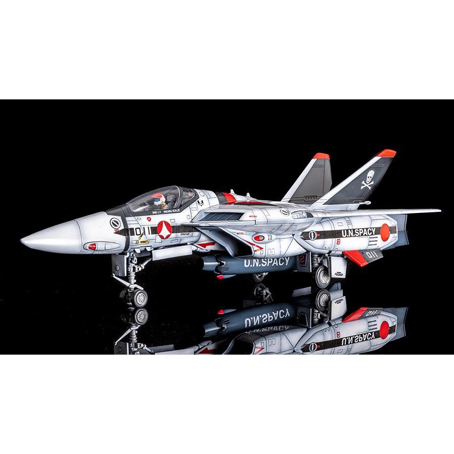 VF-1A バルキリー 1/72 一条輝機 塗装済み完成品　プラマックス PLAMAX 1/72VF-1A/S ファイターバルキリー（一条輝機）ファクトリー