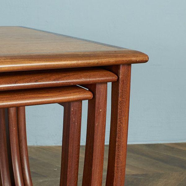 イギリス ヴィンテージ G-PLAN Astro チーク ネストテーブル