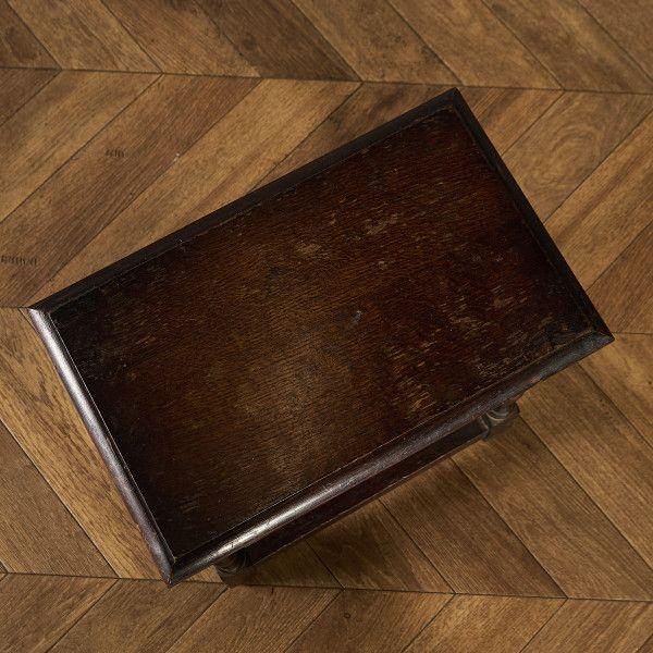 テーブル イギリス オーク ハーバート・E・ギブス Herbert E. Gibbs サイドテーブル 英国 クラシック サイド 木製 木彫刻 花台 ロー コーヒー 飾り台 #97844 ハーバート・E・ギブス Herbert E. Gibbs サイドテーブル #97844