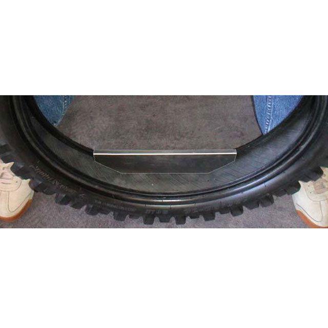 専用になります。 タブリス 汎用 TUbliss Core 仕様 リア19インチ用 Tubliss