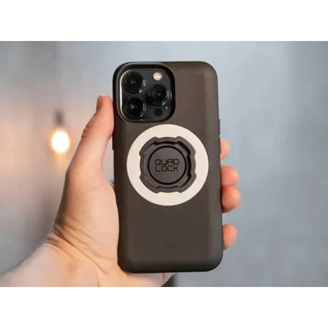 クアッドロック TPU・ポリカーボネイト製ケース（MAG対応）iPhone 15