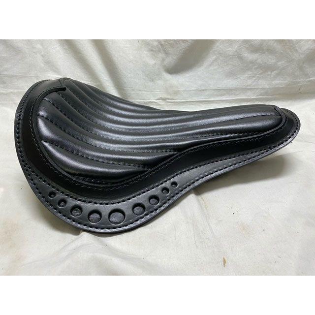 部品屋K\u0026W Lucky Custom Leather製 サドルシート（ブラック×ブラック） K\u0026Wの画像