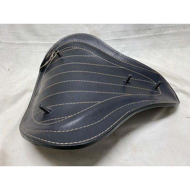 部品屋K\u0026W Lucky Custom Leather製 サドルシート（ダメージブラック×ブラック） K\u0026Wの画像