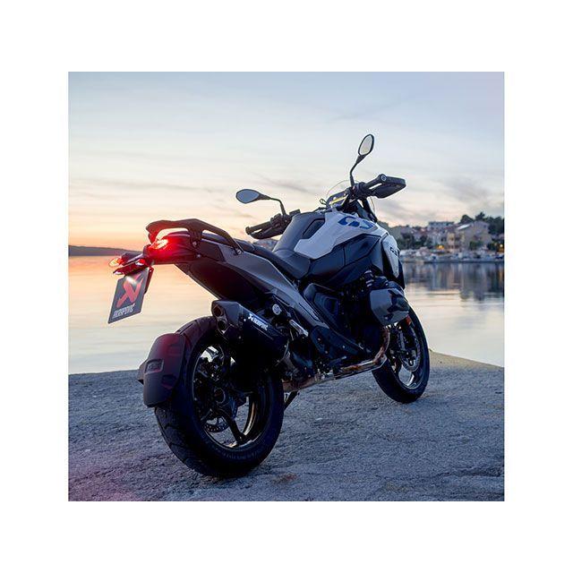 アクラポビッチ R1300GS/ADVENTURE スリップオンライン チタン ブラック JMCA AKRAPOVICの画像