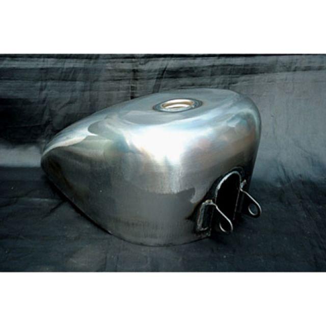 ※専用　Harley-Davidson ハーレー　キング　スポーツスター　タンク 部品屋K&W ハーレー用 キングスポーツスタータンク2 K&W : モトメガネ