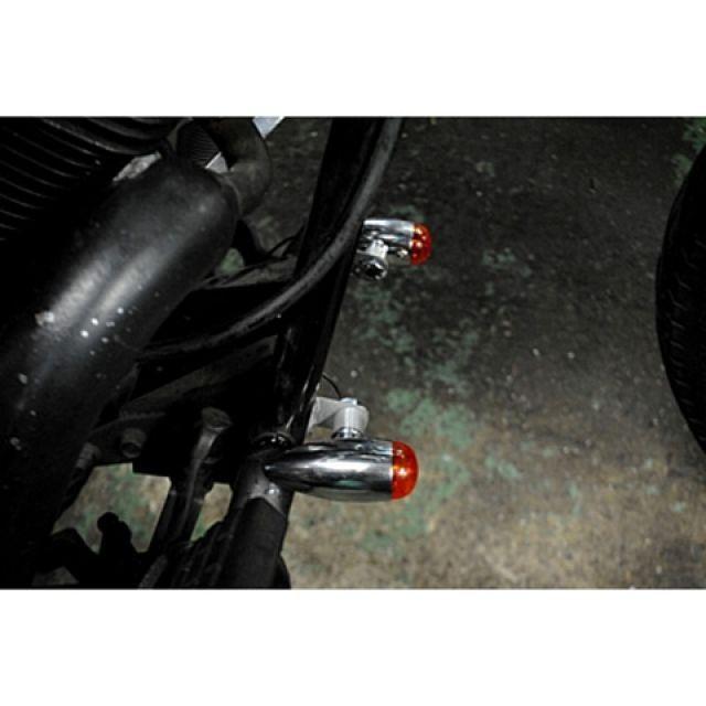 部品屋K&W DS250 DS250用フロントウィンカーステー K&W : モトメガネ
