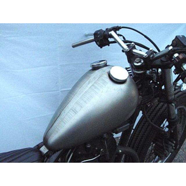 部品屋K&W 250TR エッグタンク K&W : モトメガネYahoo!店 - 通販