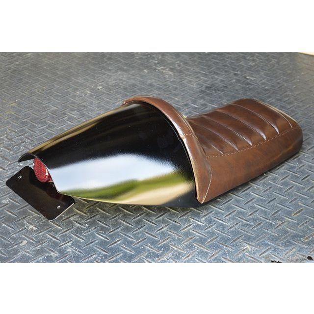 アン ANーBU アンブ スポーツスター スポーツスター用カウル付シート カラー