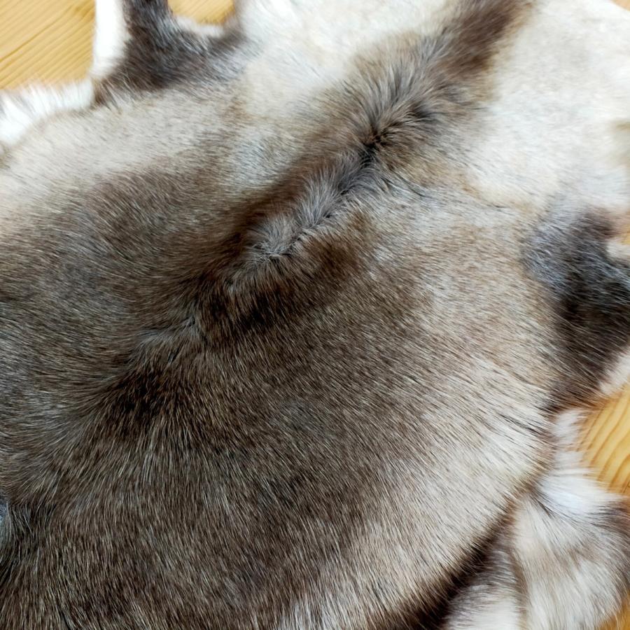 セール】 超特大サイズ高級 トナカイの毛皮 レインディアハイド Reindeer Hide ファー ムートン キャンプ 敷物 大サイズ高級 トナカイの毛皮 レインディアハイド Reindeer Hide ファー ムートン キャンプ 敷物