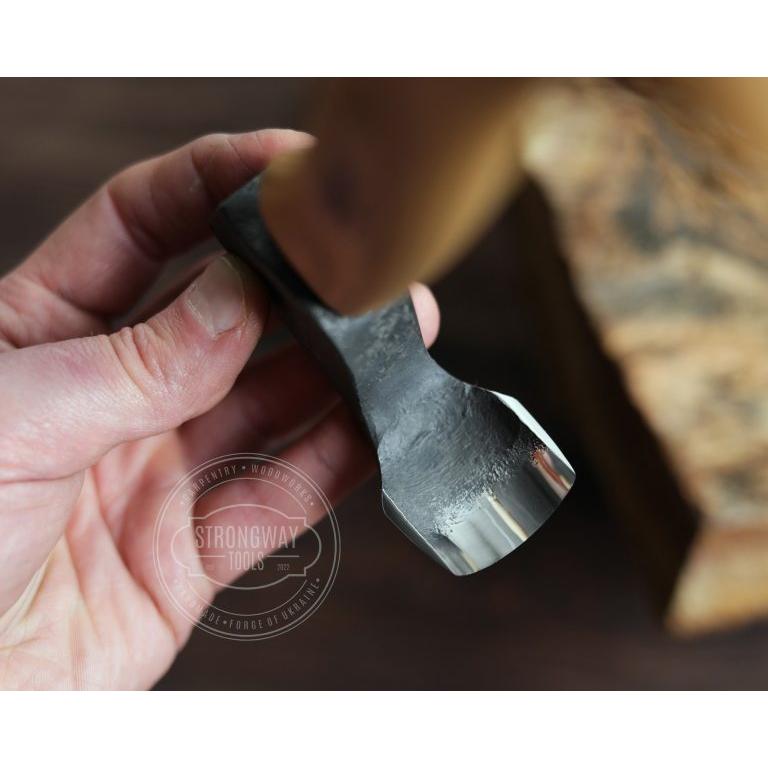 ウクライナ産】 小型 丸鑿 ノミ 叩き鑿 彫刻刀 【SWAYTOBOR