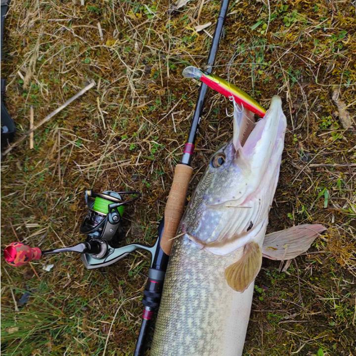 シンキングミノー 118mm 19g 　遠投　深層0.8-1.2ｍ　固定重心式 シーバス 青物 ルアー トリブルフック装備　トリブルフック装備　 |  | 08