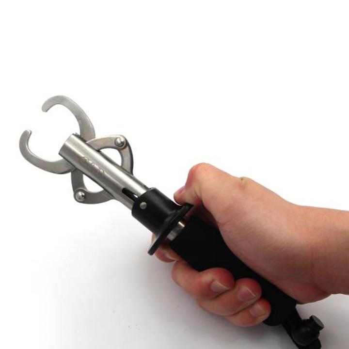 フィッシュグリップ 青物 フィッシングツール 18kg 魚掴み器 ルアー バス釣り 釣り フィッシュキャッチャー |  | 03