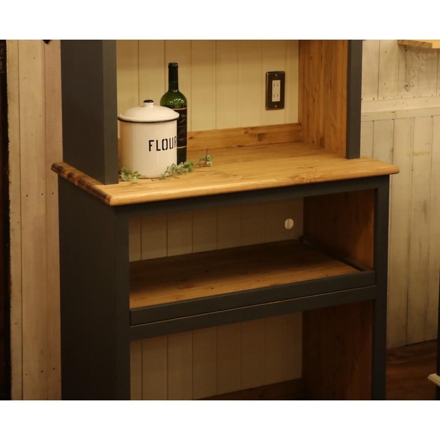 アッシュグレーカラー クラシック 2ガラスドア カップボード W900