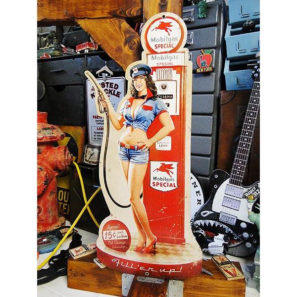 モービルガスポンプ　ピンナップガール　U.S.ヘヴィースチールサイン アメリカ雑貨 アメリカン雑貨 | 