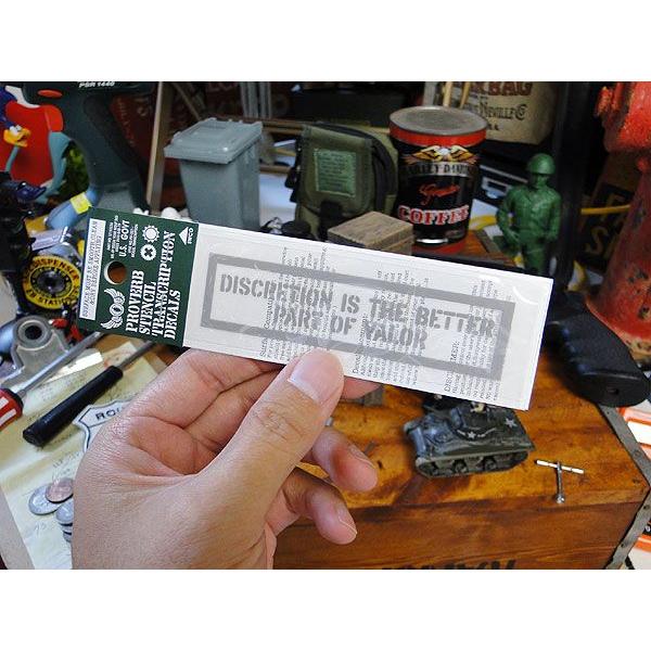 ことわざステンシル転写ステッカー　（逃げるが勝ち）　アメリカ雑貨　アメリカン雑貨　車　シール　ブランド　おもしろ | アメリカン レトロ | 02