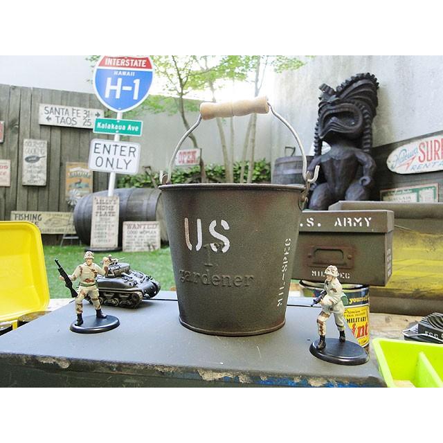 アメリカン レトロ 戦車色に塗れちゃうペンキ ミリタリー アメリカン レトロ 戦車色に塗れちゃうペンキ ミリタリー