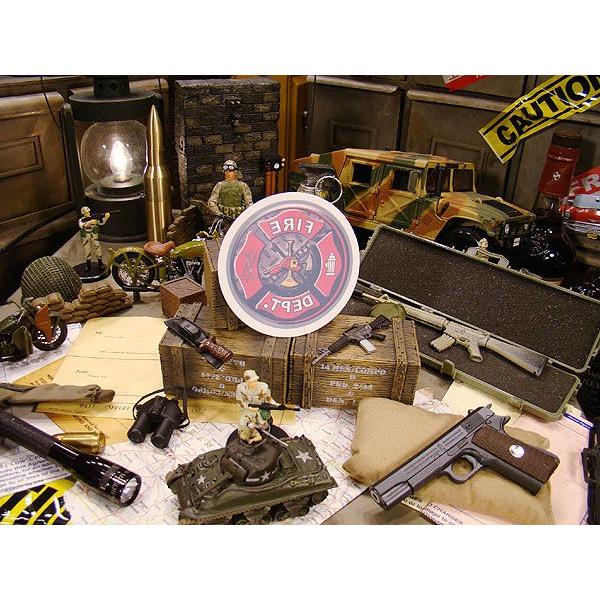 ファイヤーデプト　ステッカー　（裏張りタイプ）　アメリカ雑貨　アメリカン雑貨　車　シール　ブランド |  | 03