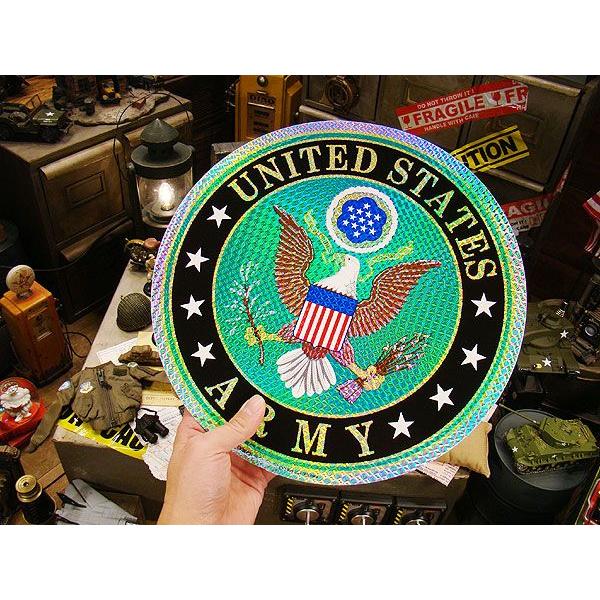 ミリタリープリズムステッカー　XLサイズ　（U.S.アーミー）　アメリカ雑貨　アメリカン雑貨　車　シール　ブランド |  | 02