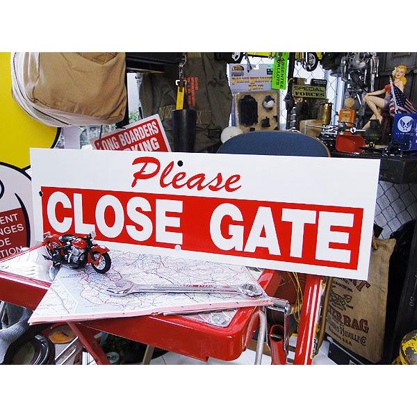 アメリカのメッセージプレート　Mサイズ　（門を閉めて下さい）　アメリカ雑貨　アメリカン雑貨グッズ　壁飾り　おしゃれ　屋内　小物 | 