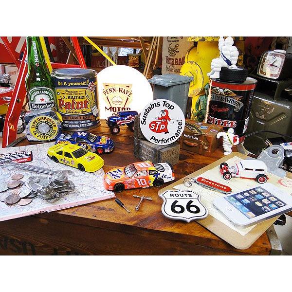 STP　ミニレーシングステッカー　（キャラクター）　アメリカン雑貨　アメリカ雑貨　車　シール　ブランド　おしゃれ　おもしろ　人気 |  | 02