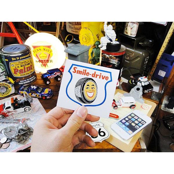ヨコハマタイヤのスマイレッジ　ミニレーシングステッカー アメリカン雑貨 アメリカ雑貨   車 シール ブランド |  | 01