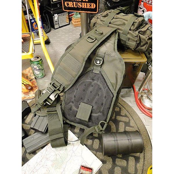 ミリタリー専門メーカーが作った俺たちのミリタリーバッグ　　（スカウトバッグ）　■　アメリカ雑貨　アメリカン雑貨　鞄　メンズ　バッグ |  | 03