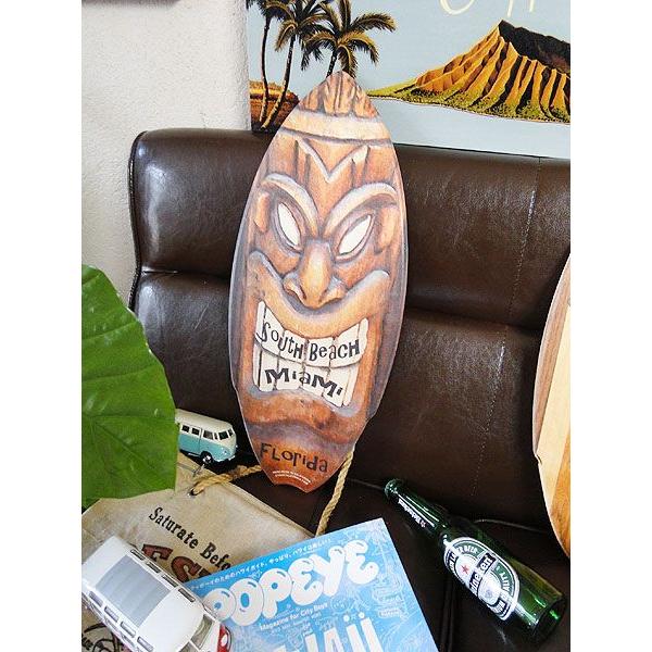 ミニサーフボード　（ティキマスク）　アメリカン雑貨　アメリカ雑貨　おしゃれ　インテリア　ハワイ雑貨　ハワイアン雑貨 |  | 03