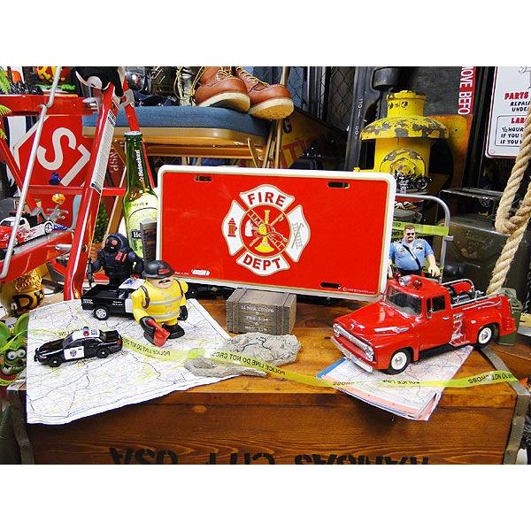 ファイヤーデプト　ライセンスプレート アメリカ雑貨 アメリカン インテリア 壁飾り おしゃれな雑貨屋さん 通販 ガレージ |  | 02