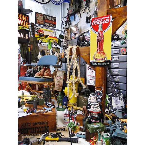 コカ・コーラ　エンボスティンサイン ハンバーガー アメリカ雑貨 アメリカン雑貨 サインプレート ティンサインボード インテリア | Coca Cola | 05