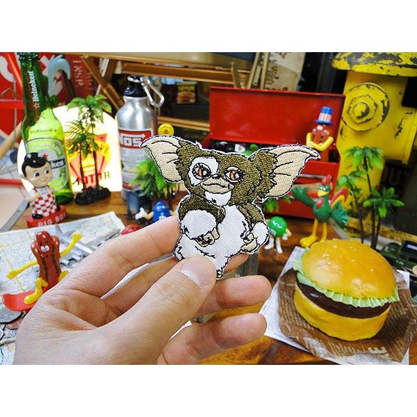 キャラクターワッペン　（ギズモ）　アメリカ雑貨　アメリカン雑貨　おしゃれ　キャラクター　アメキャラ　アイロン　通販　英文字　ミニ |  | 01