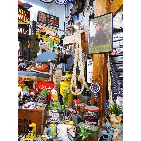 有名人＆ミュージシャン　ブリキポスター　（チャック・ノリス）　アメリカン雑貨　アメリカ雑貨 |  | 04