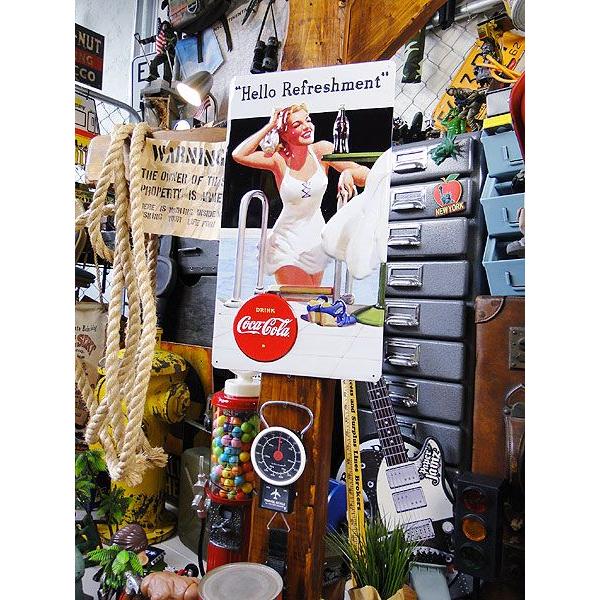 コカ・コーラブランド ハロービューティー　エンボス・ティンサイン アメリカ雑貨 アメリカン雑貨 サインプレート ティンサインボード | Coca Cola | 03