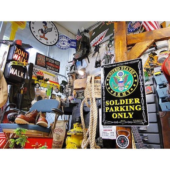 アメリカ ブリキ看板 U.S.アーミーソルジャー専用駐車場　アメリカ雑貨　アメリカン雑貨 |  | 04