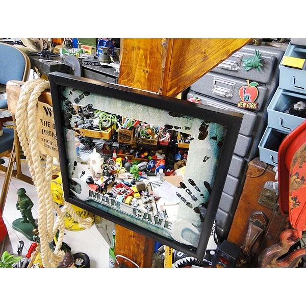 Wells. Fargo & Co. パブミラー　アメリカン雑貨　インテリア Wells, Fargo & Co. パブミラー 懸賞金 Wantedミラー | Honey