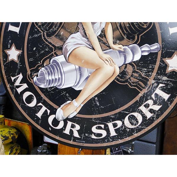 ピンナップガール＆スパークプラグ　U.S.ヘヴィースチールサイン アメリカン雑貨 アメリカ雑貨 |  | 02