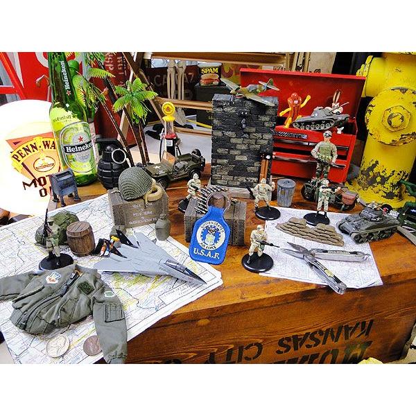 ミリタリーキーホルダー　（U.S.エアフォース）　■　アメリカ雑貨　アメリカン雑貨　おしゃれ　男前　ミリタリー　ガレージグッズ |  | 04