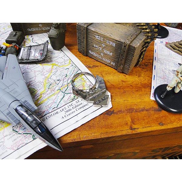 ミリタリーメタルキーホルダー　（U.S.エアフォースNEW/ダイカット）　■　アメリカ雑貨　アメリカン雑貨　ミリタリー　ガレージグッズ |  | 02