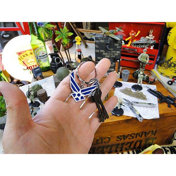 ミリタリーメタルキーホルダー　（U.S.エアフォースNEW/ダイカット）　■　アメリカ雑貨　アメリカン雑貨　ミリタリー　ガレージグッズ |  | 03