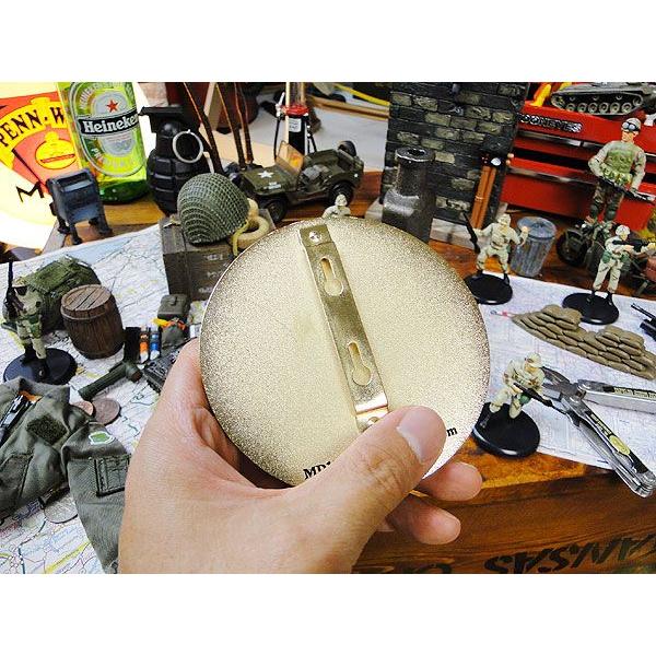 U.S.エアフォース　メダリオン　（ラウンドタイプ）　■　アメリカ雑貨　アメリカン雑貨　ミリタリー　ガレージグッズ　カーアクセサリー |  | 03